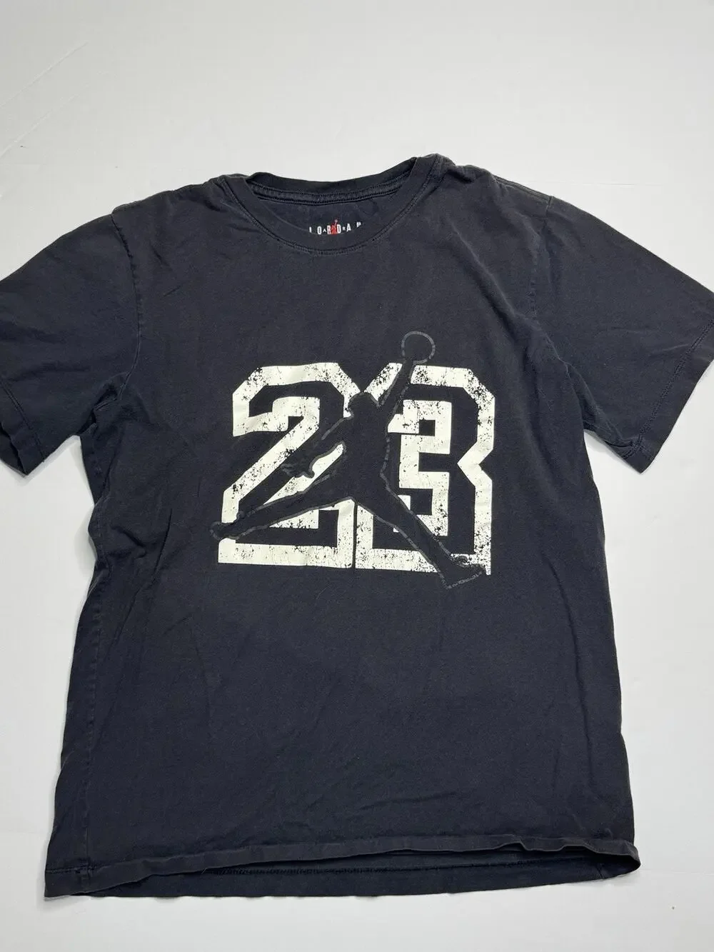 Jordan Jumpman 23 Men’s Small Black Distressed Graphic T-Shirt Nike Air